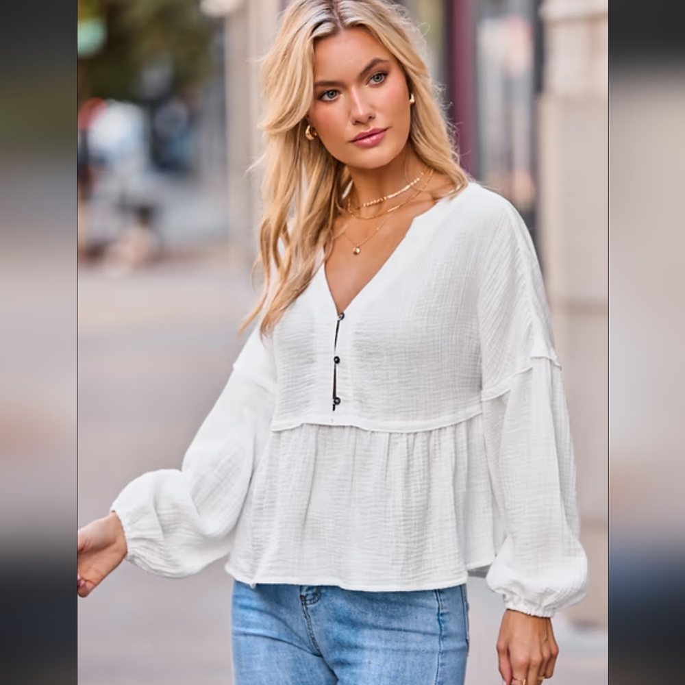 Vici Women's Oversized Peplum Top